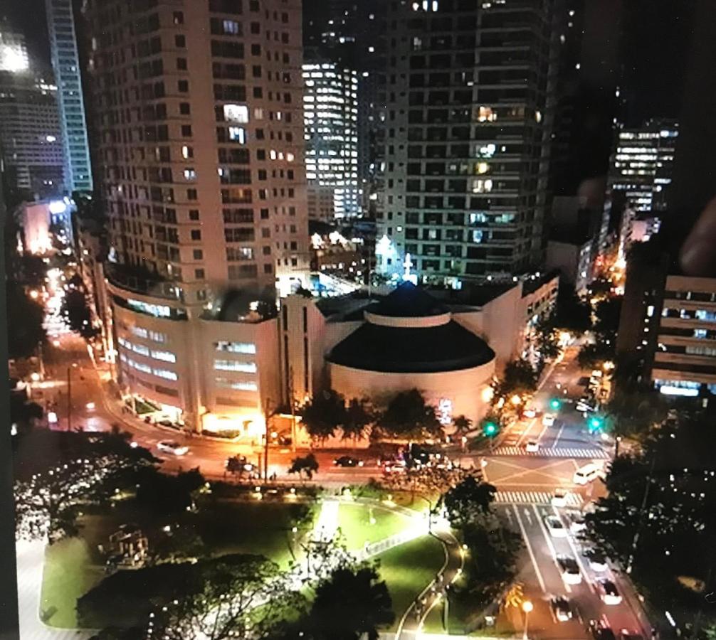 Cozy Place With City View At Greenbelt Makati Manila Luaran gambar
