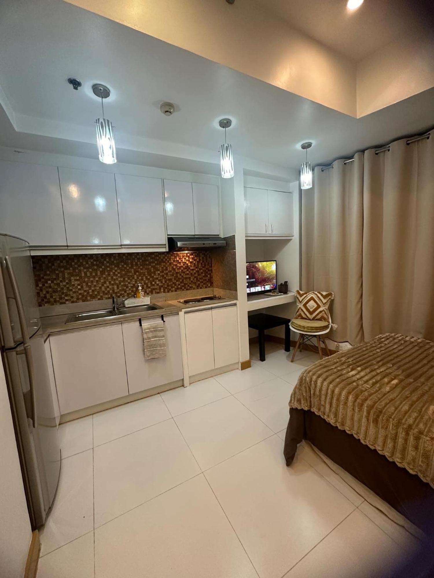 Cozy Place With City View At Greenbelt Makati Manila Luaran gambar